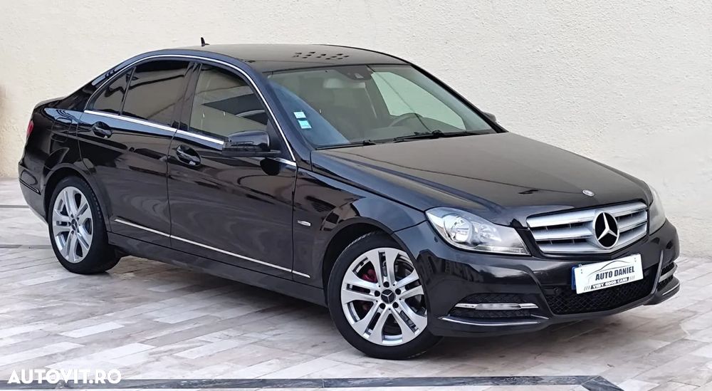 Mercedes-Benz C - 2