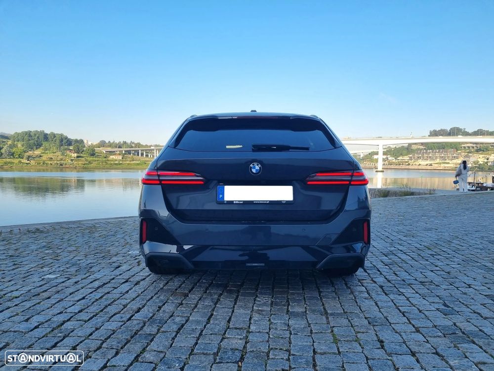 BMW 520 d Pack Desportivo M Pro - 26