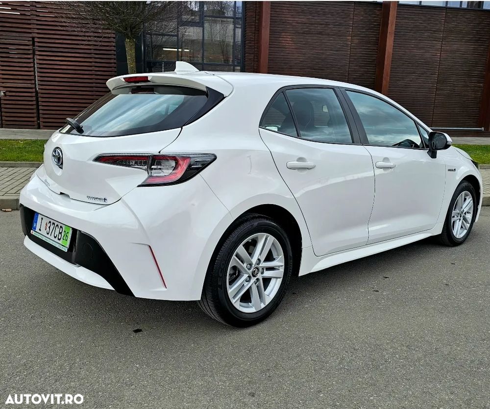 Toyota Corolla 1.8 Business Edition - 22