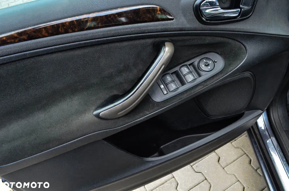 Ford Galaxy 2.0 TDCi Ghia - 27