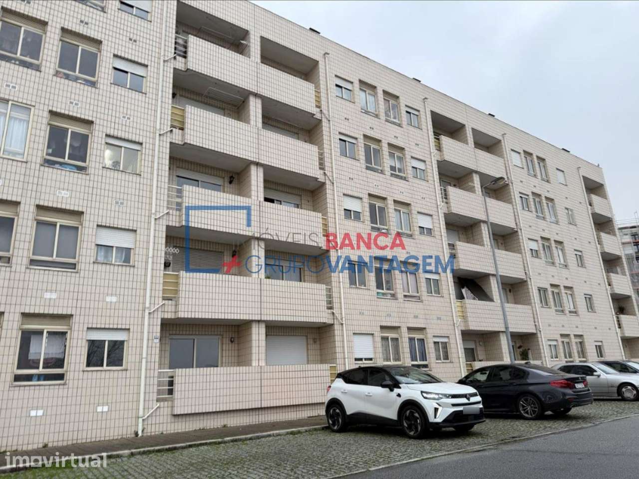 Garagem em venda na São Mamede de Infesta - Grande imagem: 3/4