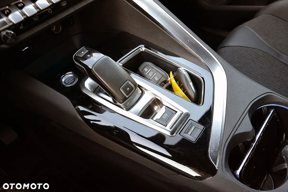 Peugeot 5008 1.5 BlueHDi GT Pack S&S EAT8 - 40