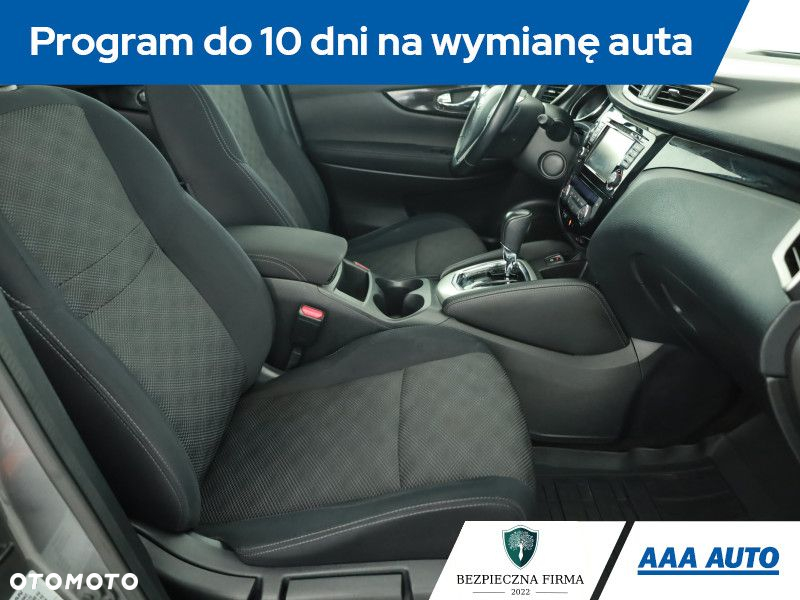 Nissan Qashqai - 8
