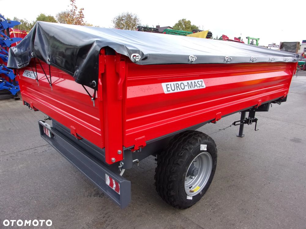 Pronar Przyczepy jednoosiowe Pronar T-655 2,5 tony, Przyczepa T-117 Cynkomet 3,5 tony, Wodziński WTP1W0-1 tona, WTP1W1-3,5 tony;  Przyczepa PR3T Euro-Masz 3 tony - 17