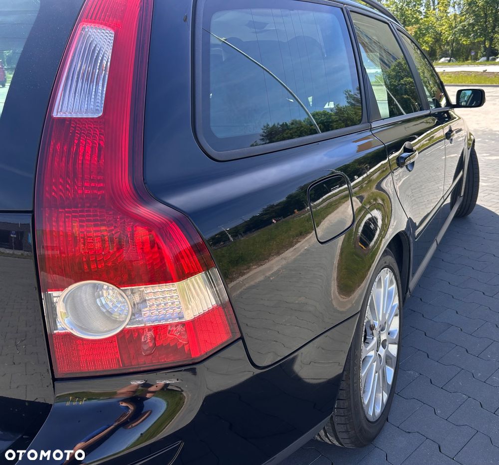 Volvo V50 2.0D Momentum - 10