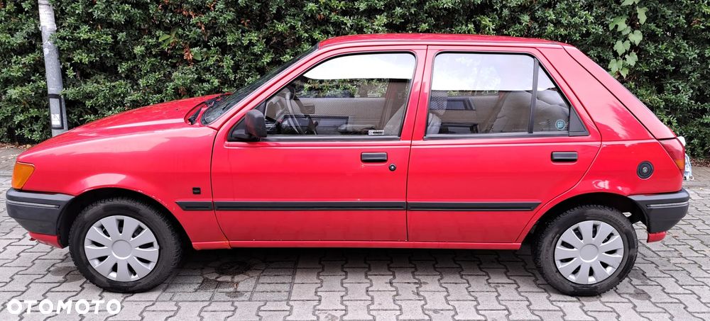 Ford Fiesta - 16
