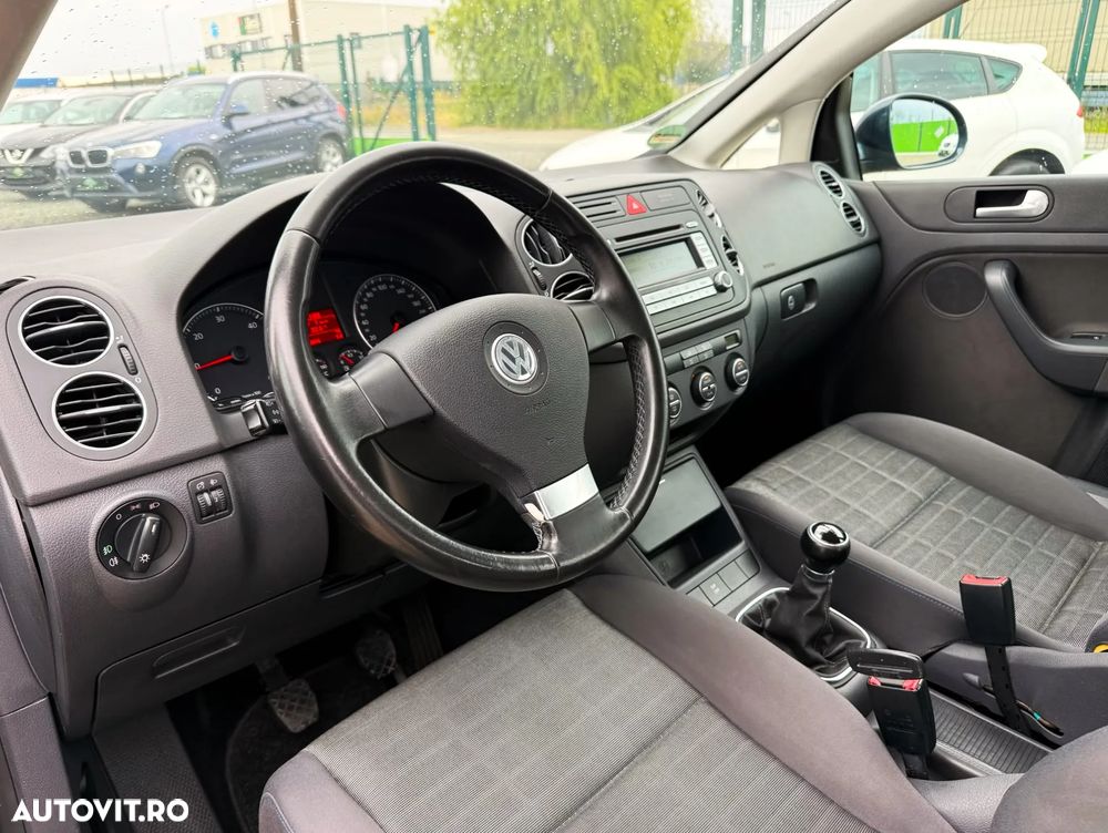Volkswagen Golf Plus 1.9 TDI Tour - 15