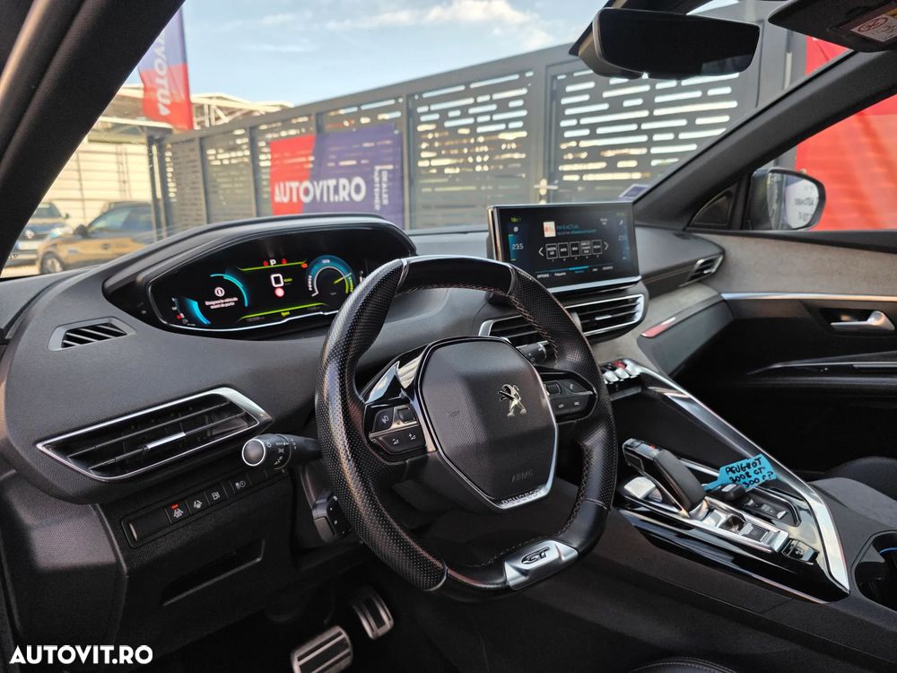Peugeot 3008 PHEV 300 EAT8 4X4 GT - 21