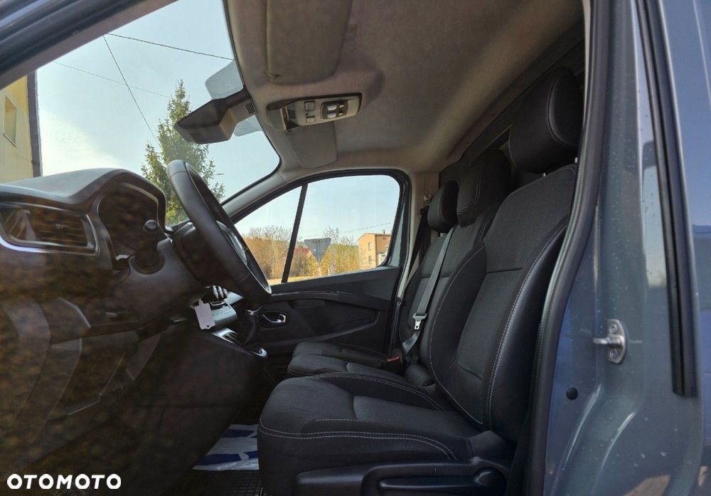 Renault Trafic - 11