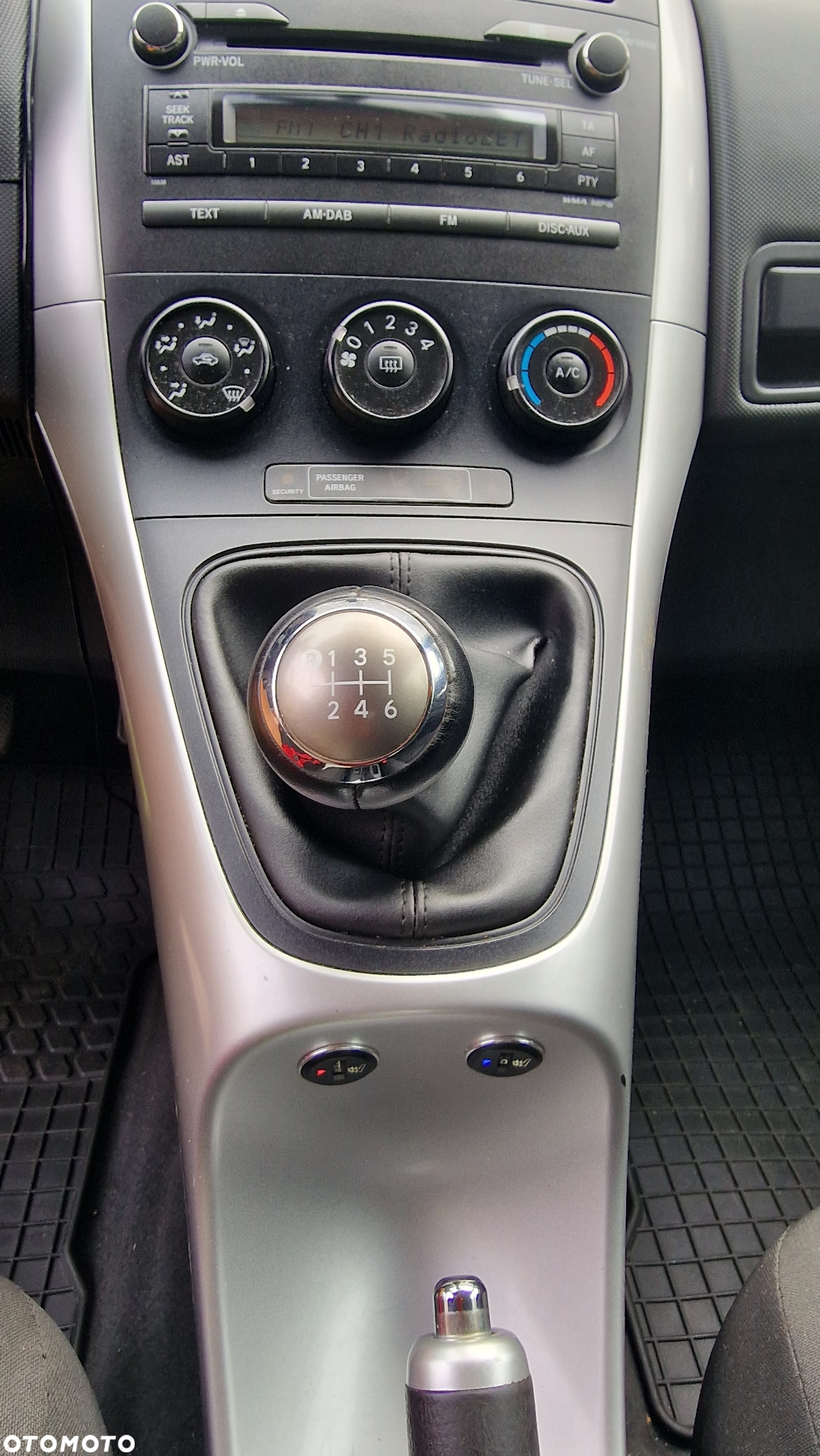 Toyota Auris 1.6 Sprint - 9