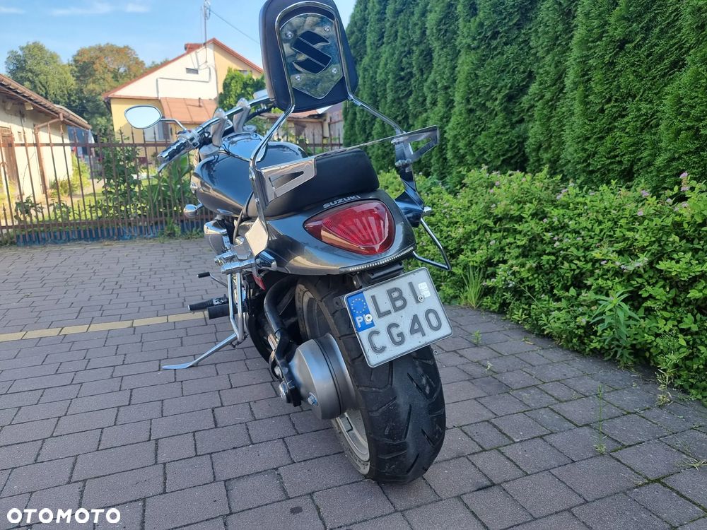 Suzuki Boulevard - 4