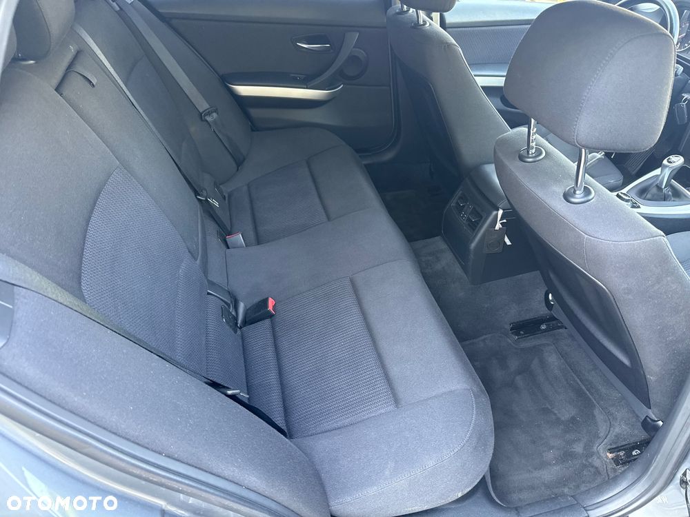 BMW Seria 3 - 20