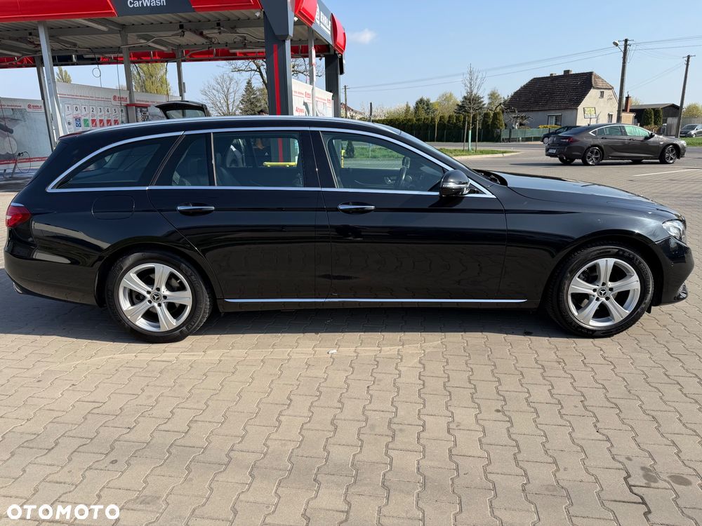 Mercedes-Benz Klasa E 220 d 9G-TRONIC Avantgarde - 11