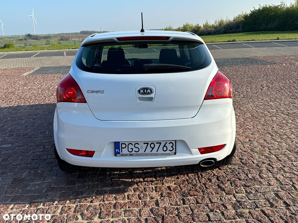 Kia ProCeed 1.4 M - 23