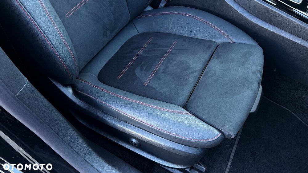 Mercedes-Benz CLA 200 mHEV AMG Line 7G-DCT - 25