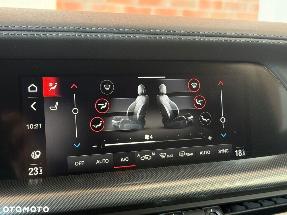 Alfa Romeo Stelvio - 30