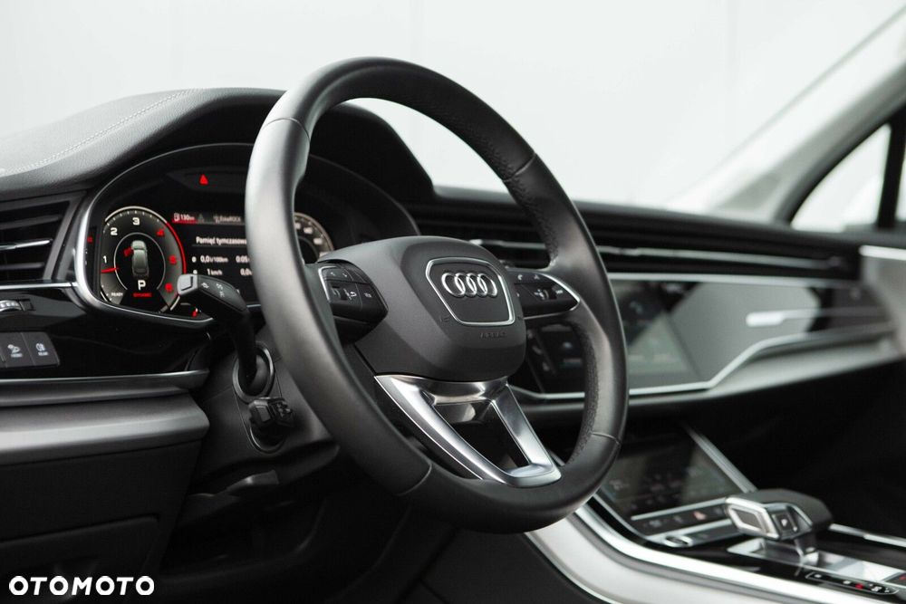 Audi Q7 - 18