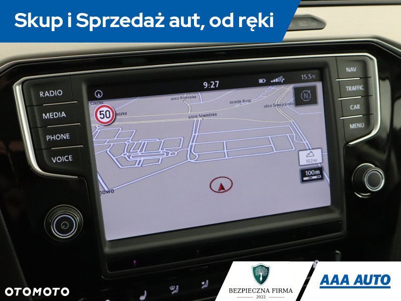 Volkswagen Passat Variant - 15