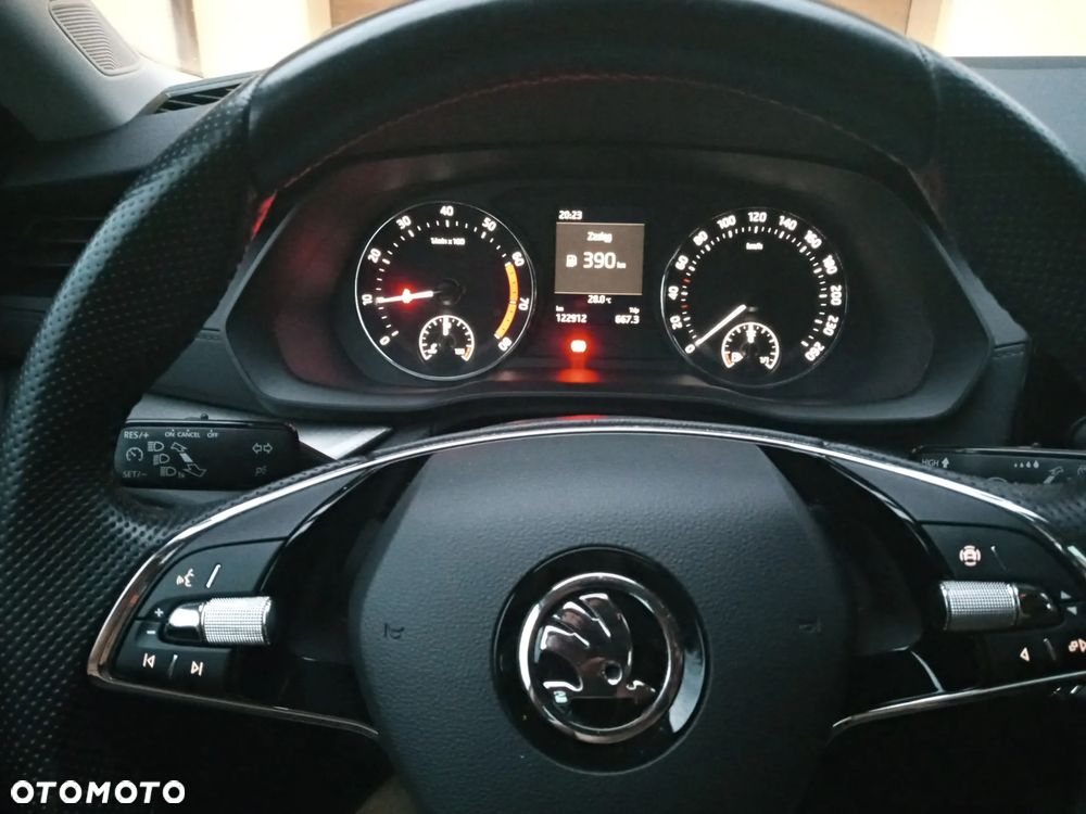 Skoda Octavia 1.5 TSI ACT Ambition - 10