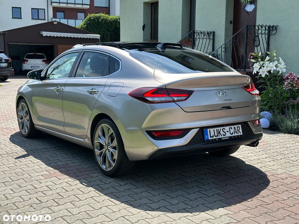 Hyundai i30 1.4 T-GDI YES!+ - 39