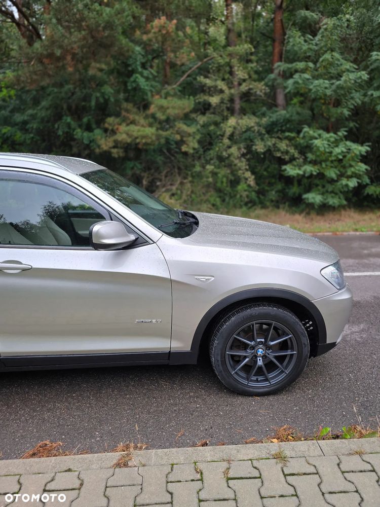 BMW X3 xDrive20i - 11