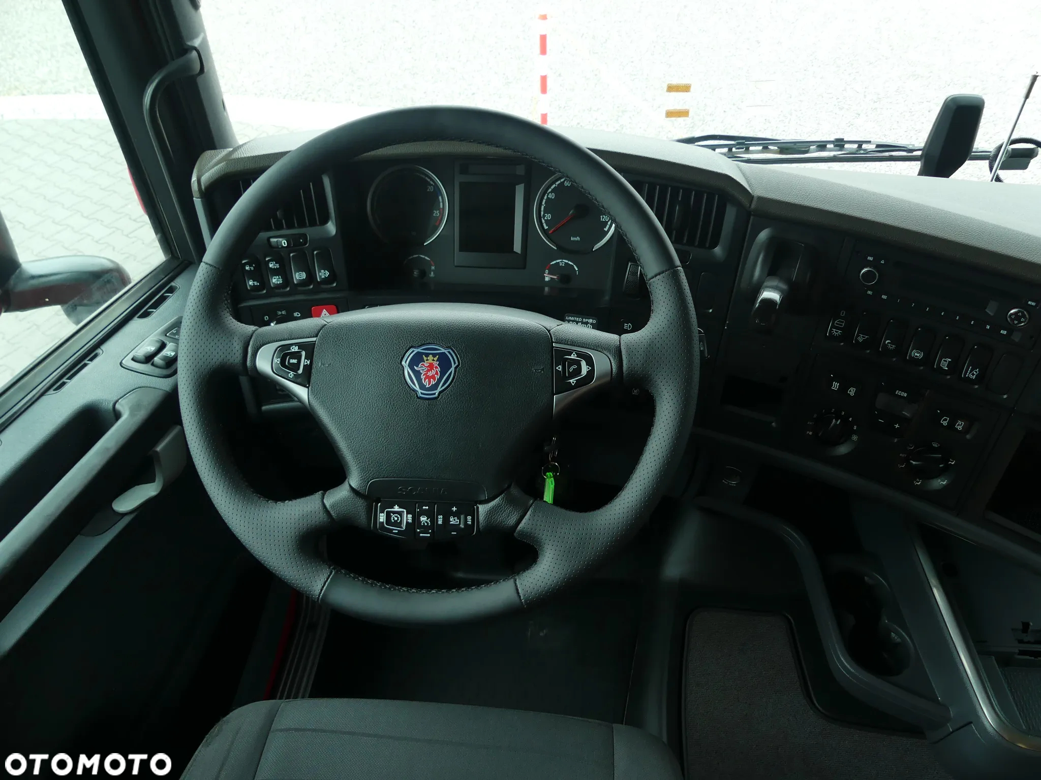 Scania R 490 / 6x2 / HAKOWIEC / HIAB MULTILIFT / RETARDER / EURO 6 / - 27