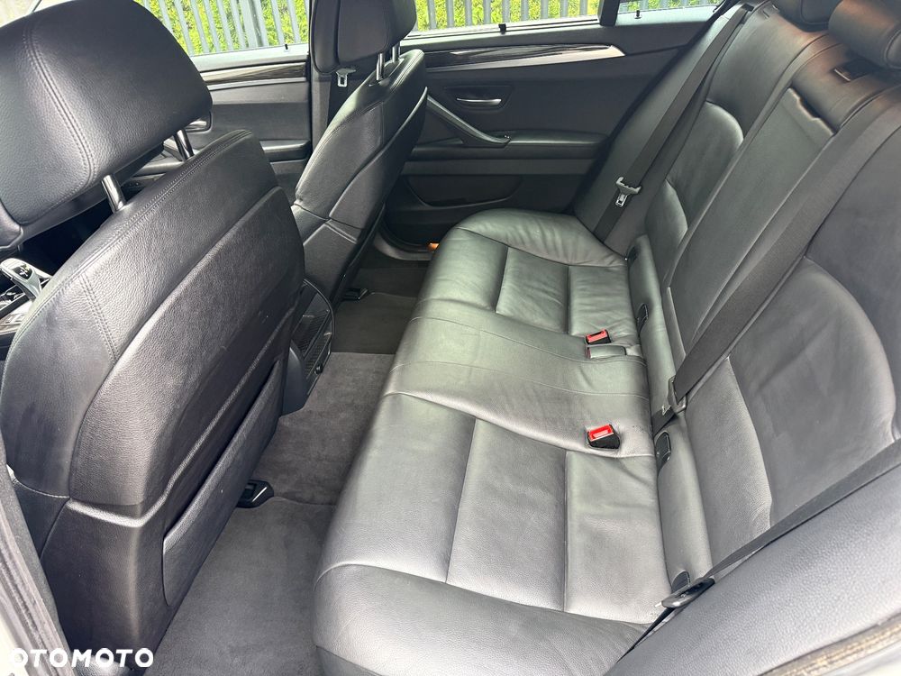 BMW Seria 5 - 29