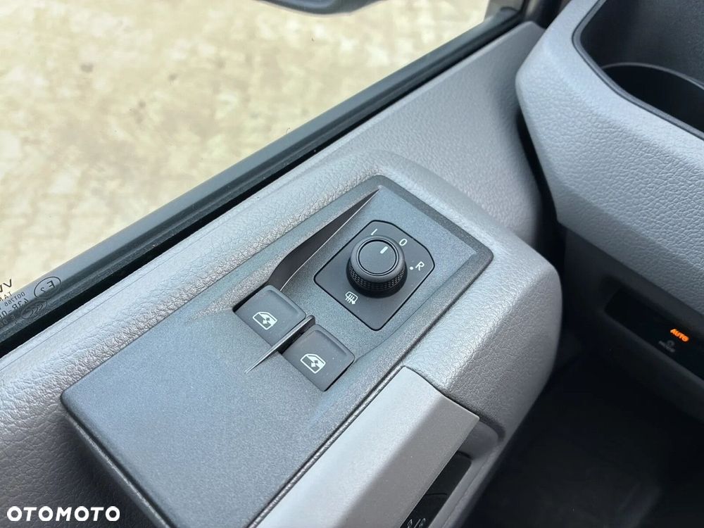 Volkswagen Crafter 35 Furgon L4H3, 2.0BiTDI 177KM, 4490mm, Wysoki dach - 28