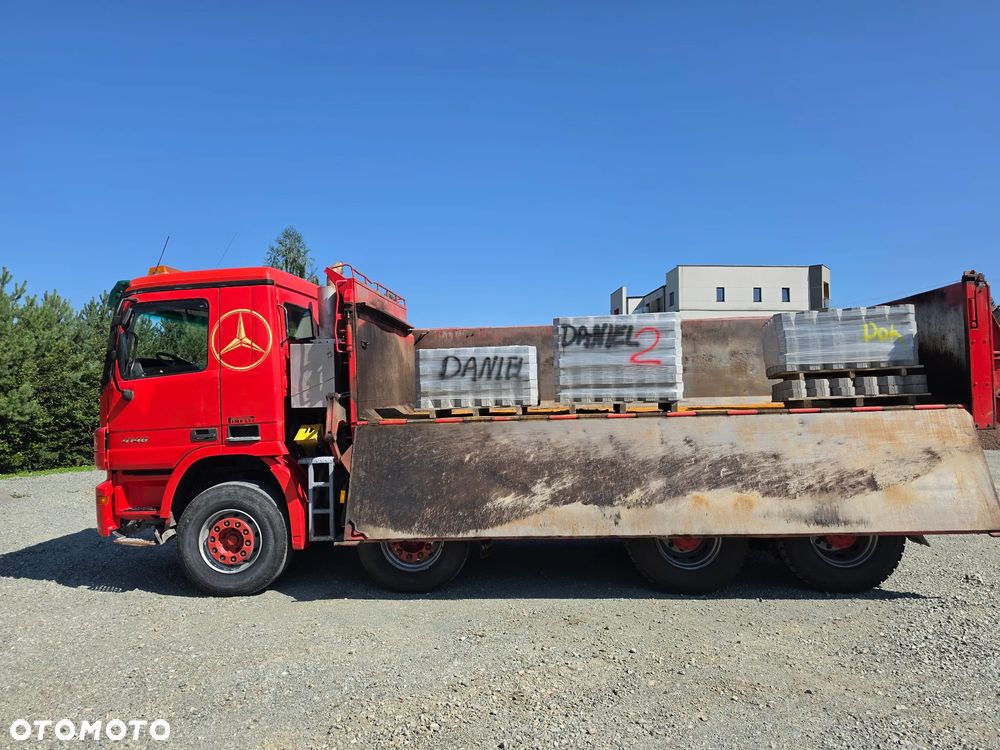 Mercedes-Benz Actros - 2