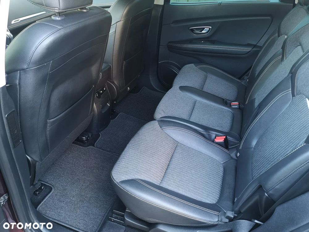 Renault Scenic 1.3 TCe FAP Intens EDC - 28