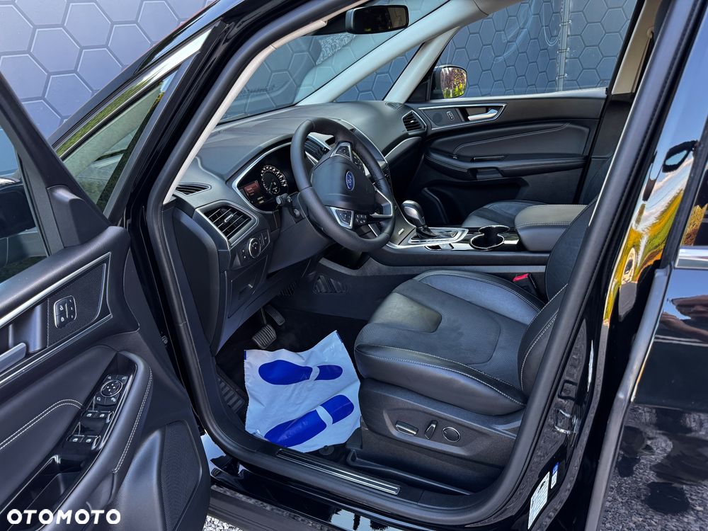 Ford S-Max 2.0 TDCi Titanium PowerShift - 24