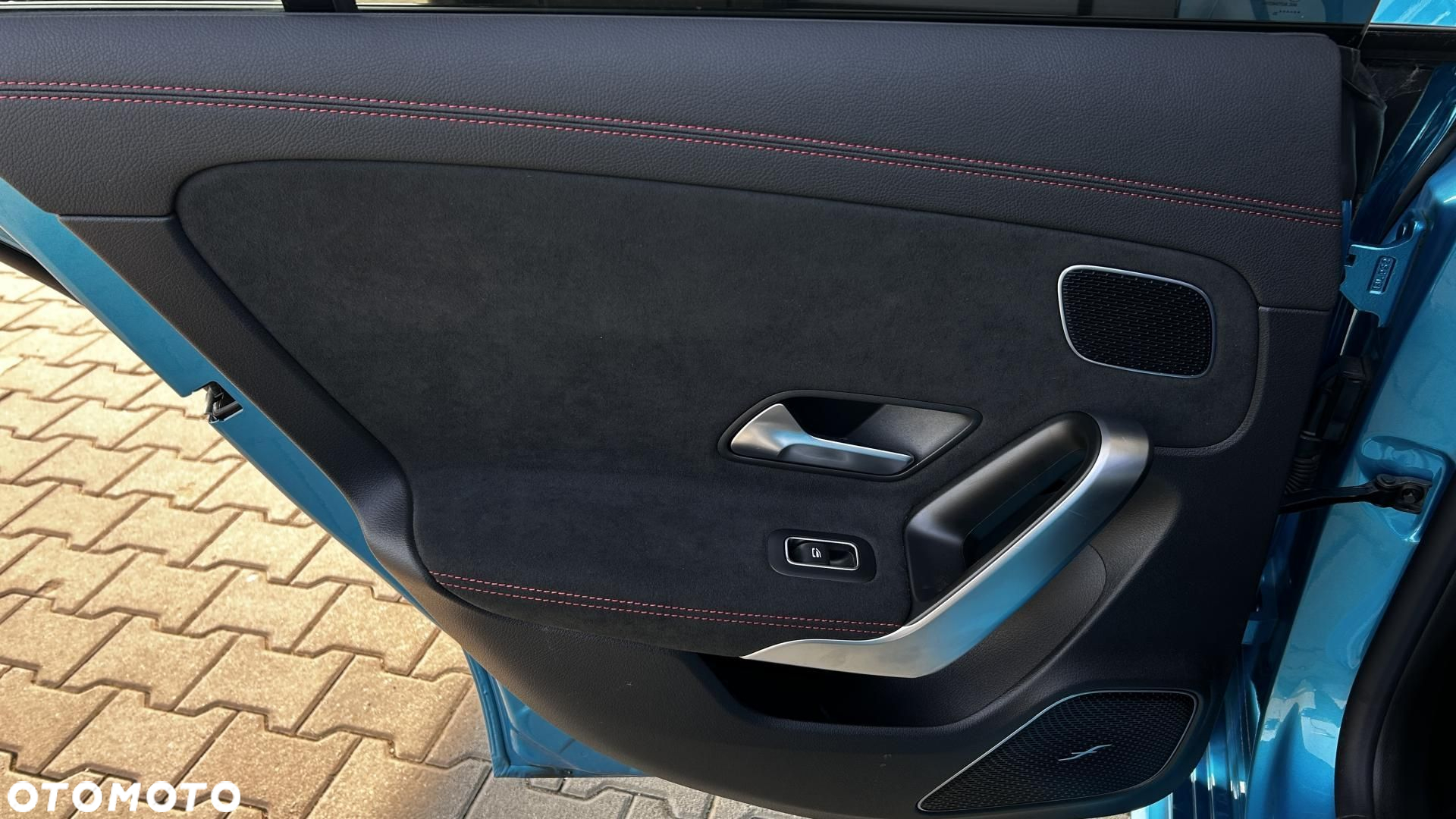 Mercedes-Benz CLA - 25