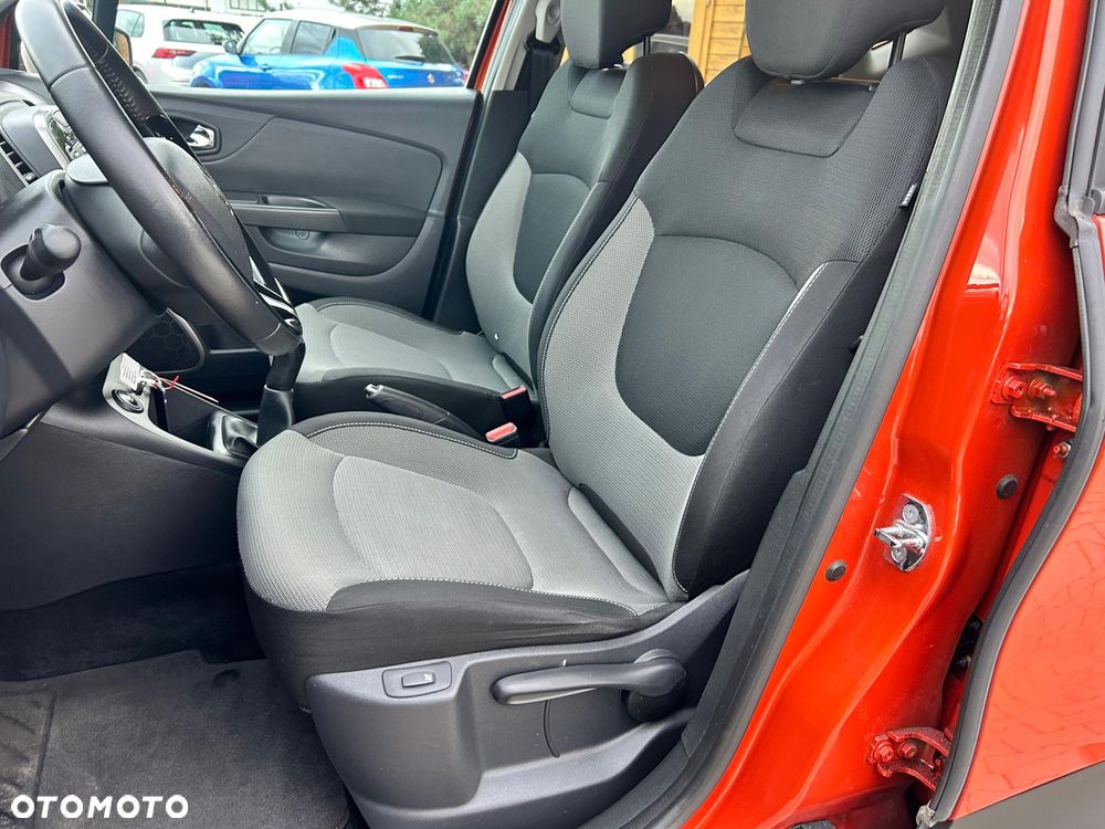 Renault Captur 0.9 Energy TCe Life EU6 - 17