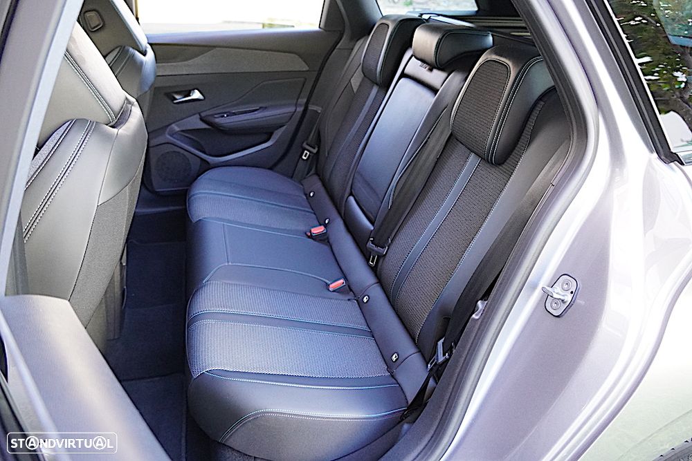 Peugeot 308 SW 1.6 Hybrid Allure Pack e-EAT8 - 15