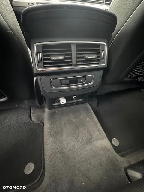 Audi Q7 e-tron 3.0 TDI Quattro Tiptr - 33