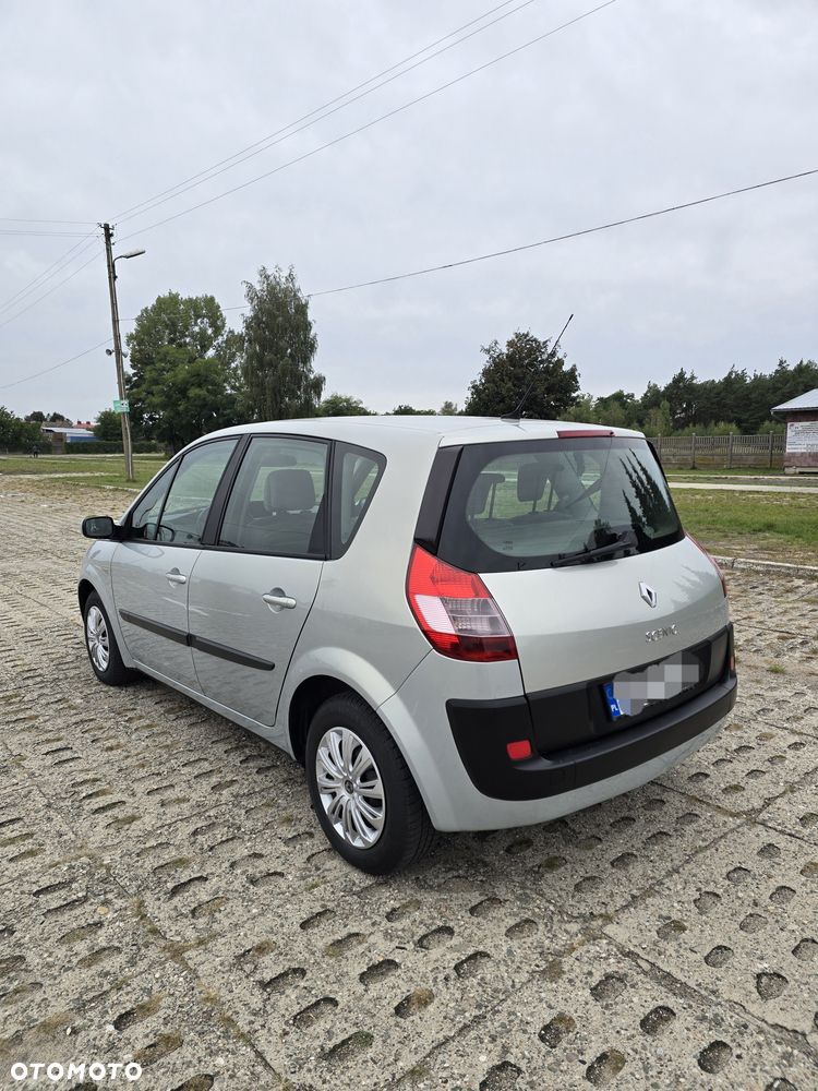 Renault Scenic - 5