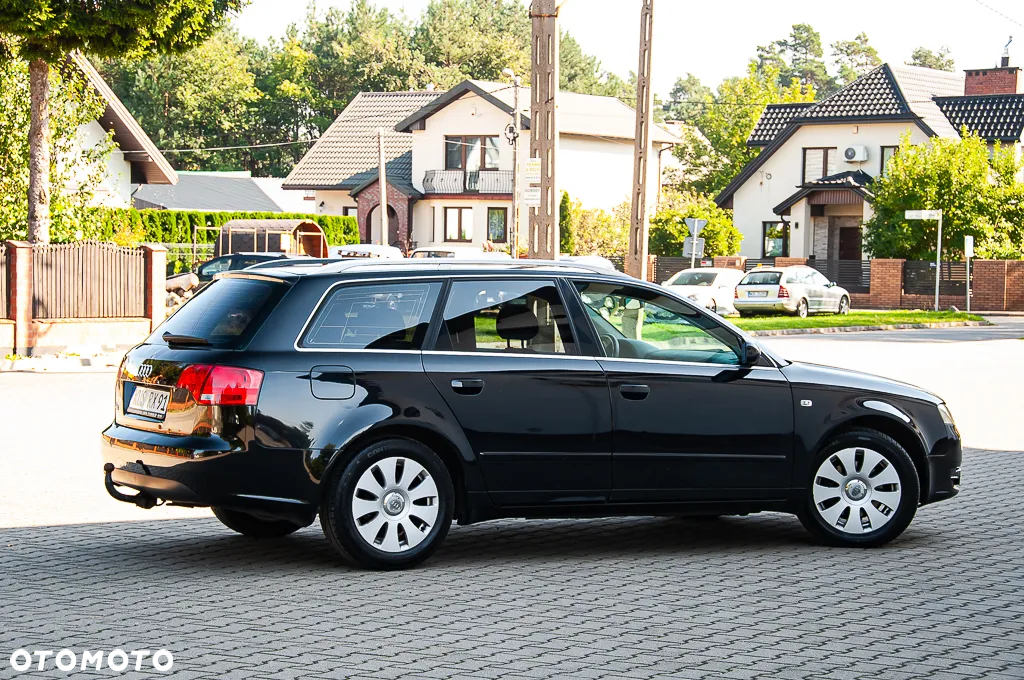 Audi A4 Avant 2.0 TDI - 22