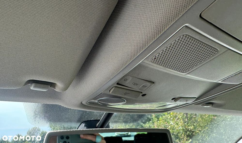 Volkswagen Tiguan 2.0 TDI 4Mot R-Style DSG - 17