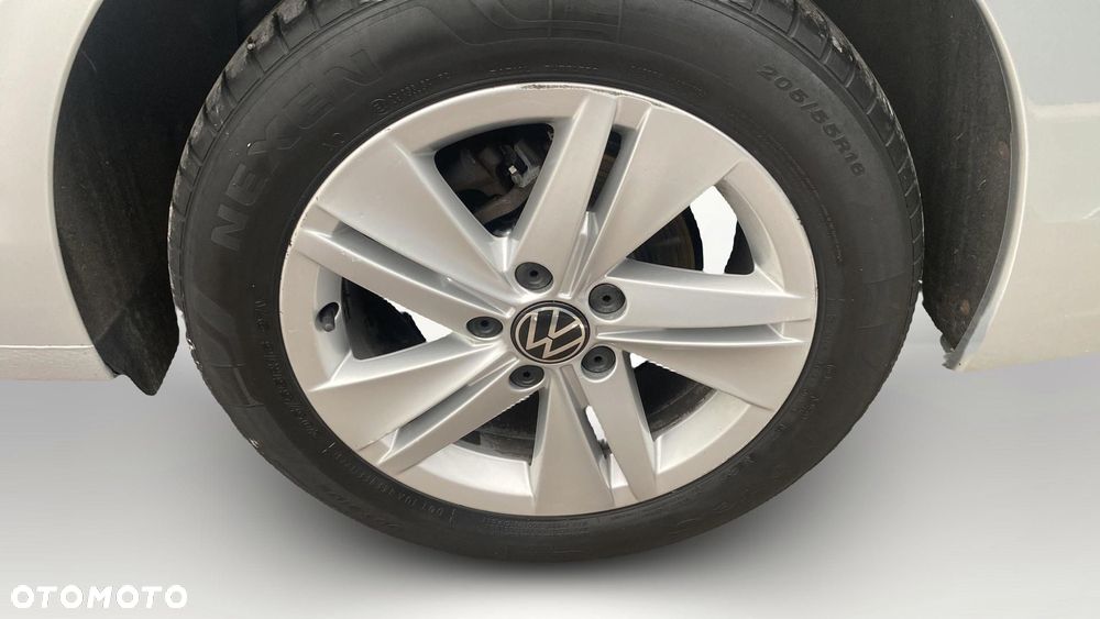 Volkswagen Golf 2.0 TDI Life - 14