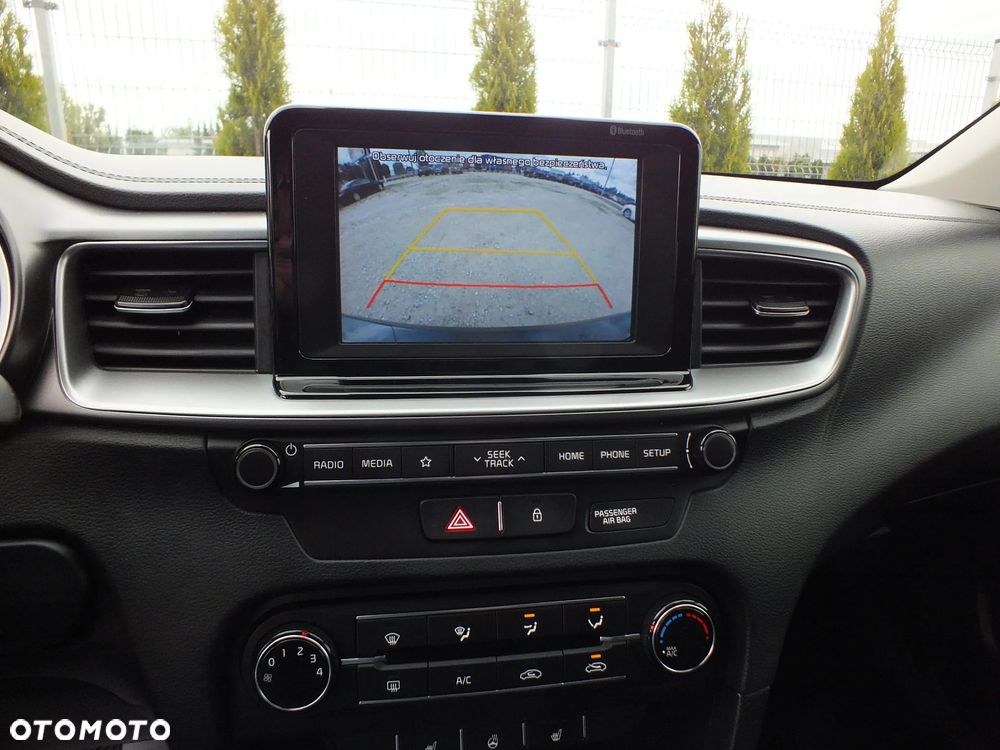 Kia Ceed 1.4 CVVT ISG Vision - 12