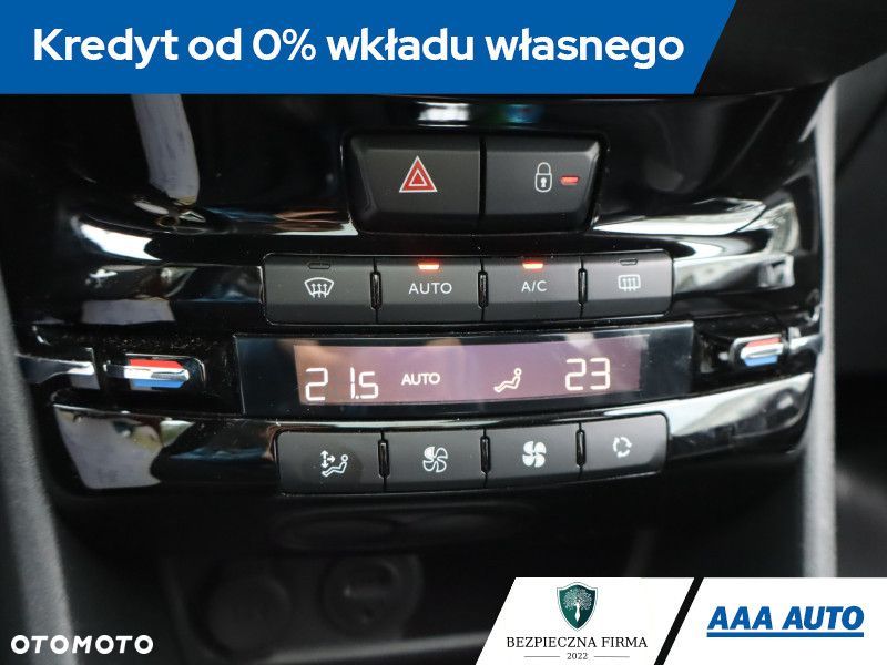 Peugeot 2008 - 13