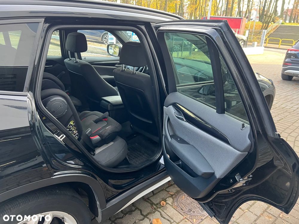BMW X1 sDrive18i - 7