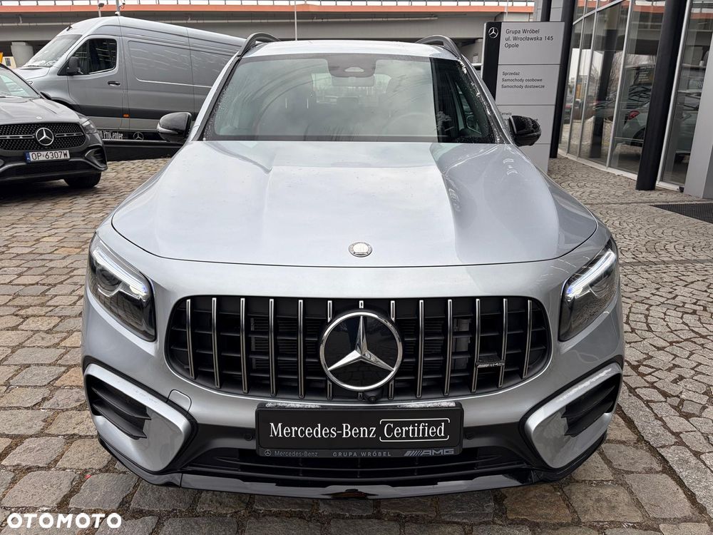 Mercedes-Benz GLB - 2