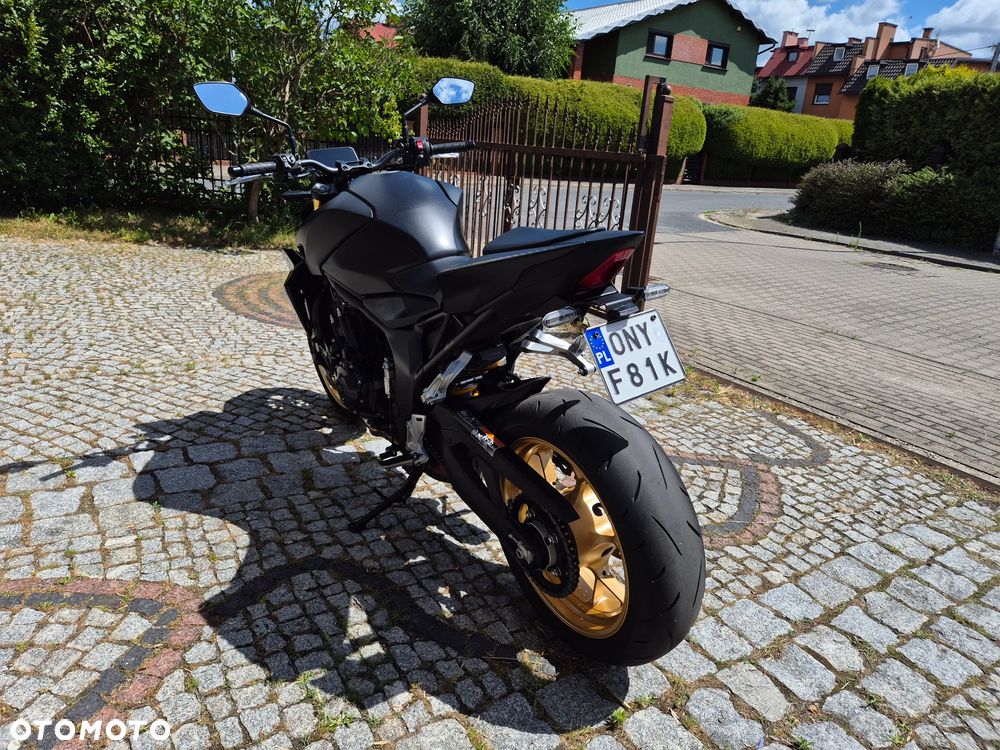 Honda CB - 4