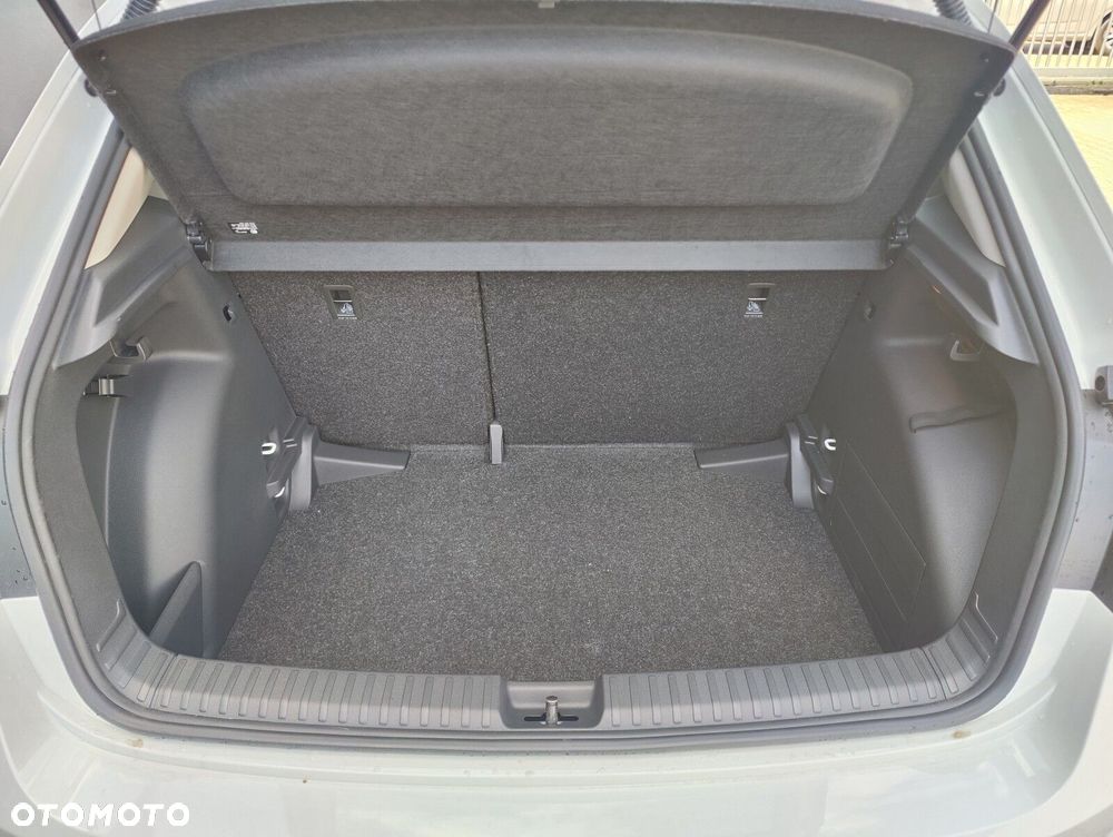 Skoda Fabia 1.0 TSI Drive - 29