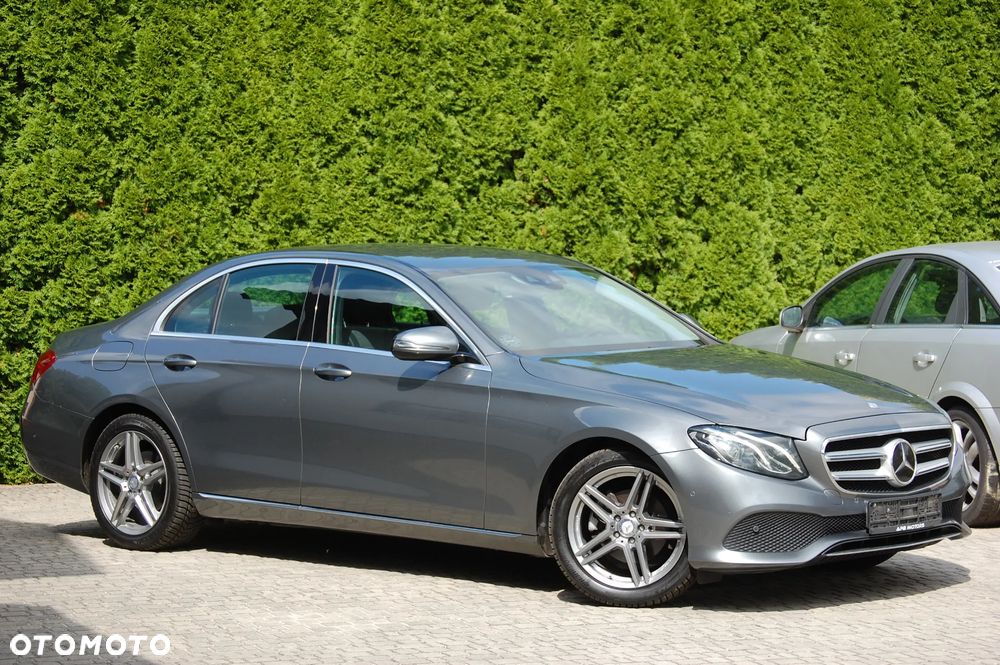 Mercedes-Benz Klasa E 220 d 9G-TRONIC Avantgarde - 36