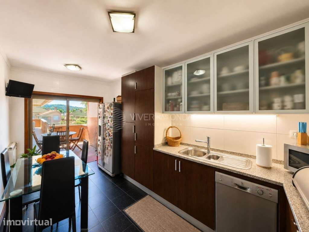 Apartamento T3 com Varanda e Garagem Fechada, em Real - Braga. - Grande imagem: 3/42