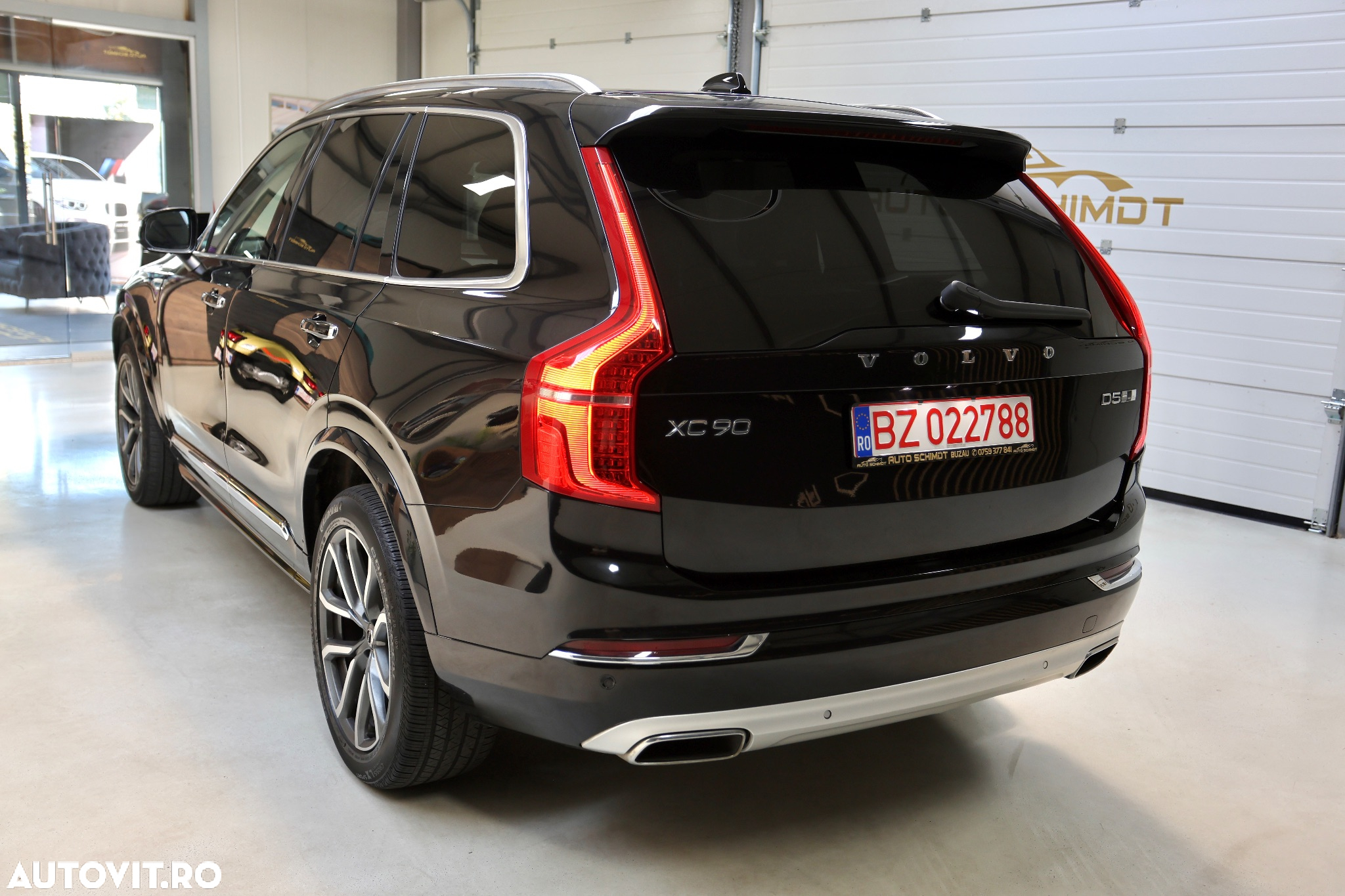 Volvo XC 90 D5 AWD Geartronic Inscription - 7