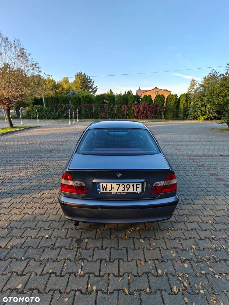 BMW Seria 3 318i - 6