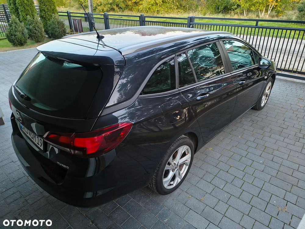 Opel Astra 1.4 T Elite - 6